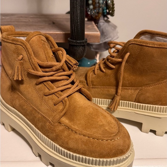 Tan Suede Women's Ankle Boots - Picture 2 of 4